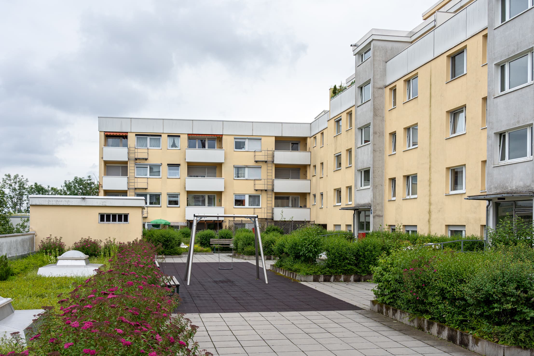 3 Zimmerwohnung im 4. OG mit 2 Loggien